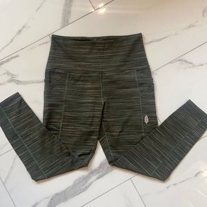 Free People Movement Leggings - Army Green - M